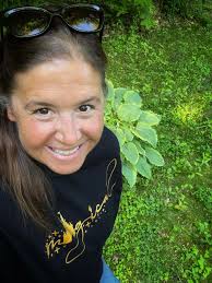 Hi everyone and welcome to the magic! I'm Jackie, a Disney-obsessed travel  agent who's here to help you plan your dream vacation—whether it's a family  trip to Disney World, a romantic Disney