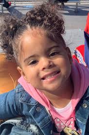 LaChunda McGee (@mamazbabi)