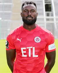 Der langjährige kapitän und rekordspieler von real madrid gewann dreimal die champions league. Bernard Kyere Mensah Aktuelles Spielerprofil Sport Bild De