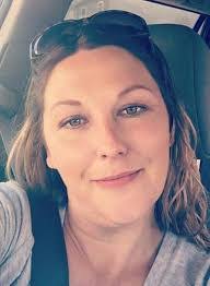 Judy Dragoo's Instagram, Twitter & Facebook