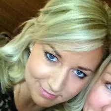 Zoe Hanley (@zohanley)