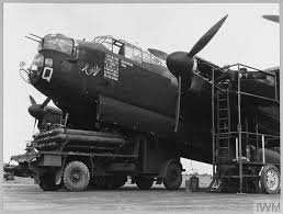 VETERAN R.A.F. LANCASTER "EDITH"