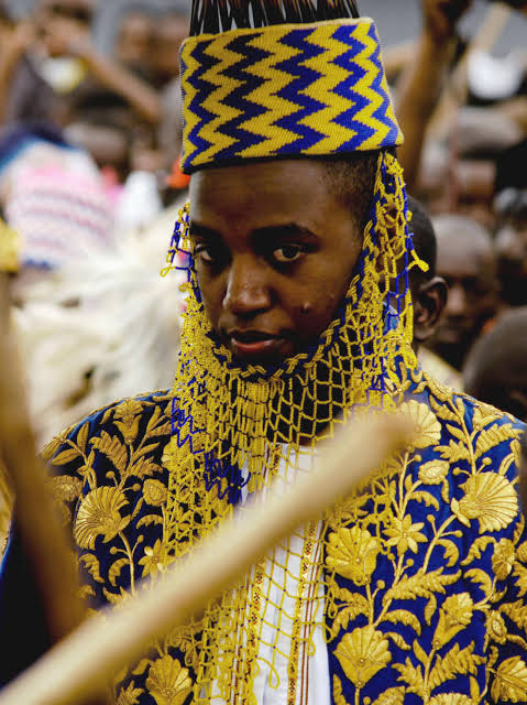 Uganda's King of Tooro, once world's youngest reigning monarch, dies at 34  - France 24