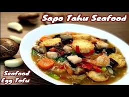 Biasanya dalam beberapa restoran dimasak dalam kendi tanah liat, kemudian kuahnya akan dikentalkan dengan tambahan tepung maizena. Sapo Tahu Seafood Seafood Egg Tofu Youtube