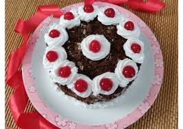 Cover frozen cake with topping. How To Make Speedy Black Forest Ice Cream Cake Taste Of Home 24