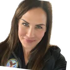 2022, a new year for new beginnings. Happy to be home and part of the…