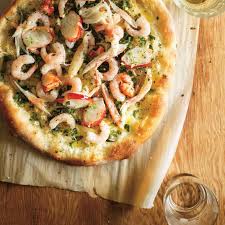 Pizza Aux Fruits De Mer Et Aux Herbes Fraiches Recette Pizza Fruit De Mer Recettes De Cuisine Pizza Fruit
