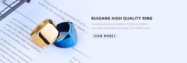 O rosto da tvi é de tal forma um apreciador das árvores de natal, que anualmente faz nas suas duas. Yiwu Ruigang Jewelry Co Ltd Ring Bracelet