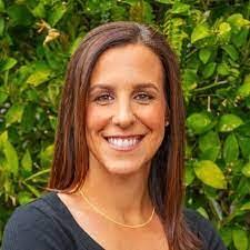 Sara Edelson's Instagram, Twitter & Facebook