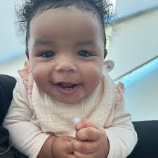 In love !!!❤️🇳🇬❤️!!!! You are a blessing 🙌🏻🙏🏻 thank you for being  here !!