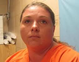 Deputies arrest couple after finding drugs, weapons during search