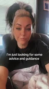 Roxanne Griffin's Instagram, Twitter & Facebook