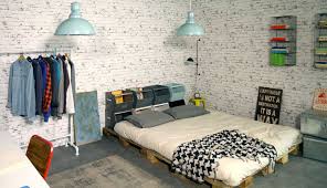 Parce qu'un artiste a besoin d'inspiration, son atelier doit être propice à la création. Comment Creer Une Deco Chambre Atelier D Artiste