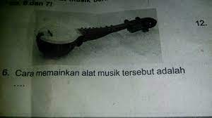 Cara memainkan alat musik ini cukup mudah, hanya meletakkan cengceng di kedua telapak tangan, lalu dibenturkan keduanya hingga mengeluarkan suara. Cara Memainkan Alat Musik Tersebut Adalaha Dipukulb Digesekc Dipetikd Ditiupjangan Asal Jawab Brainly Co Id