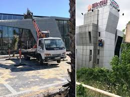 Bu ekipmanlar ve yöntemler sayesinde camlarınız pırıl pırıl olacak! Yuksek Binalarin Dis Cephe Camlari Nasil Temizleniyor Guntem Temizlik