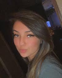 Selena Moreno's Instagram, Twitter & Facebook