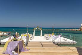 A lending library, a swimming pool and an outdoor seasonal pool are featured in alexandra beach resort & spa located 1.5 km from tsilivi. Alexandra Beach Resort Weddings Weddings In Zakynthos Zante Weddings By Tsilivi Travel