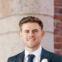 2600+ perfiles de «Skoog»