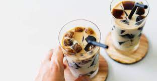 1 bks nutrijell cincau, 100 gr gula pasir, 400 ml air, 2 bks torabika cappucino, 3 bks skm, 4 sdm gula pasir, 600 ml air, secukupnya es batu. Tips Usaha Es Cappucino Cincau Dengan Modal Minim Gobiz Pusat Pengetahuan