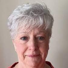 Diane Burchett's Instagram, Twitter & Facebook