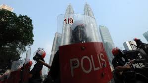 Maybe you would like to learn more about one of these? Dua Wni Tersangka Parodi Lagu Indonesia Raya Di Malaysia