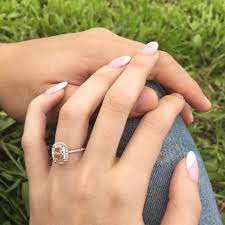 Celebrity Weddings And Engagements Celebrity Engagement Rings Champagne Engagement Rings Engagement Rings For Men