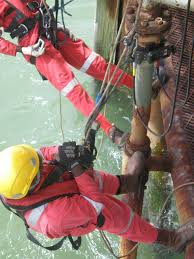 Ropeaccess Http Www Sgs Com En Oil Gas Asset Integrity Management Services Industrial Rope Access Aspx Oil Platform Oil Rig Jobs Drilling Rig