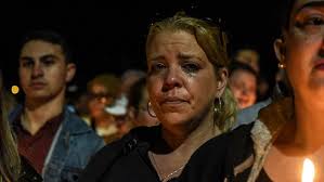 About 2,500 turnout for New York limo crash victims vigil