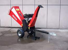 Picking a wood chipper shredder is somewhat more complicated than other landscaping tools because of the various features. Powerful 15hp Gas Gasoline Powered Wood Chipper Mulcher Electric Start Batt For Sale Online Ebay