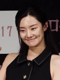 What Just Happened to Stephanie Lee Family