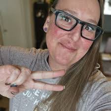 Alexandra Skillman's Instagram, Twitter & Facebook