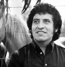 LA HISTORIA DEL FUNCIONARIO CHILENO QUE ENCONTRO EL CUERPO DE VICTOR JARA