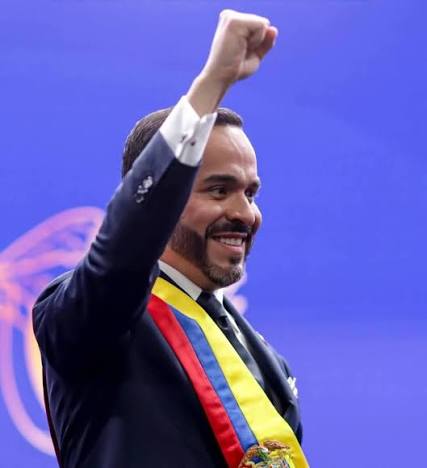 🛑#Política Asumió la Presidencia de la República el abogado Abelardo De La  Espriella en ceremonia cumplida hoy en Cali. "Seré el Presidente de todos.  De quienes me acompañaron en las urnas y