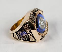 Michael strahan 'bullied' by kelly ripa: Michael Strahan To Receive Hall Of Fame Ring Of Excellence Pro Football Hall Of Fame Official Site