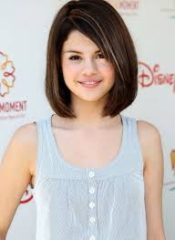 Looking for simple & short hairstyles and haircuts for girls? Best Short Haircuts For Girls In 2019 Which Gives You Gorgeous Look