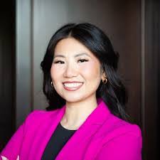 Nicole Szymczak's Instagram, Twitter & Facebook