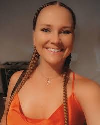 Gabrielle Ferrell's Instagram, Twitter & Facebook