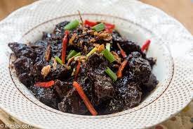 Untuk resepi daging masak hitam ni tidak perlu lagi dimasukkan garam kerana rasa masin dan manis dari sos tiram dan kicap sudah mencukupi. Resepi Daging Masak Hitam