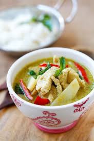 Thai Green Curry Delicious And Easy Green Curry With Chicken Making Green Curry Is So Easy And Takes Only 20 Green Curry Recipes Curry Recipes Food Recipes