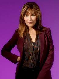 Tv Listings Find Local Tv Listings And Watch Full Episodes Zap2it Com Short Hair Styles Hairstyle Kate Roberts