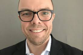 Kenneth Ilvall: "Jag lyssnar och ser personen bakom provsvaren"