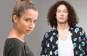 Yaşamayanlar isimli internet dizisinin oyuncusu elit i̇şcan, instagram hesabından yaptığı paylaşımda, rol arkadaşı efecan şenolsun tarafından cinsel tacize uğradığını ve yapım ekibinin duruma ilişkin herhangi bir şey yapmadığını iddia etti. Efecan Senolsun Beraat Etti Magazinci Com