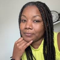 Nakisha Smith's Instagram, Twitter & Facebook