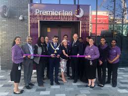 > the premier inn london wembley offers budget 3 star accommodation close to wembley stadium & arena, local amenities and transport links. Wembley Stadium Premier Inn On Twitter The Mayor Of Brent Cuts The Ribbon For Our Pre Opening Karinholmes63 Pihubopenings