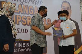 30 oktober 2015 hari : Keputusan Mansuh Upsr Berada Di Peringkat Akhir Kosmo Digital