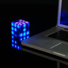 Geschenke Fur Manner Top Ideen 2019 Von Personlich Bis Supercool Spielwurfel Geschenke Fur Manner Top Geschenke Fur Manner