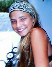 #annalisadurante è stata uccisa a 14 anni a forcella durante uno scontro a fuoco tra camorristi. Corriere Della Sera Sparatoria A Napoli Quattordicenne In Coma