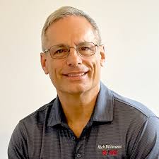 Find Realtors, Real Estate Agents & Brokers