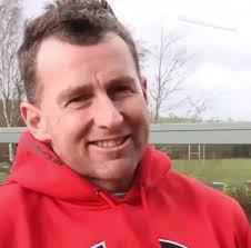 Nigel Owens Gets Pushed