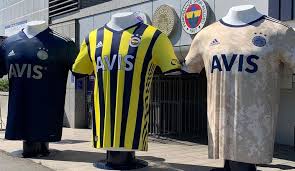 Fener tv fener televizyon haber ve görsel yayıncılık a.ş. Fenerbahce Forma Satisinda Rekor Kirdi Ajansspor Com
